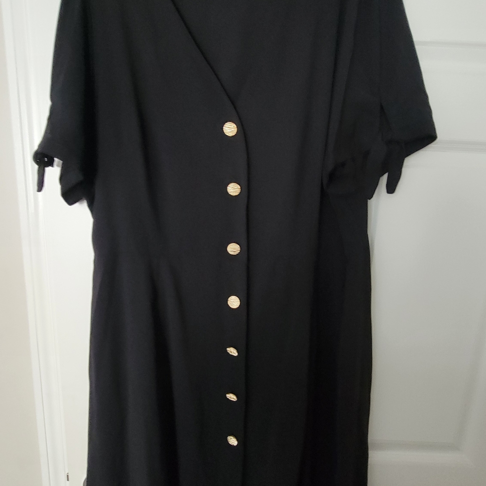 SHEIN Black Long Sleeve Dress with Gold Buttons